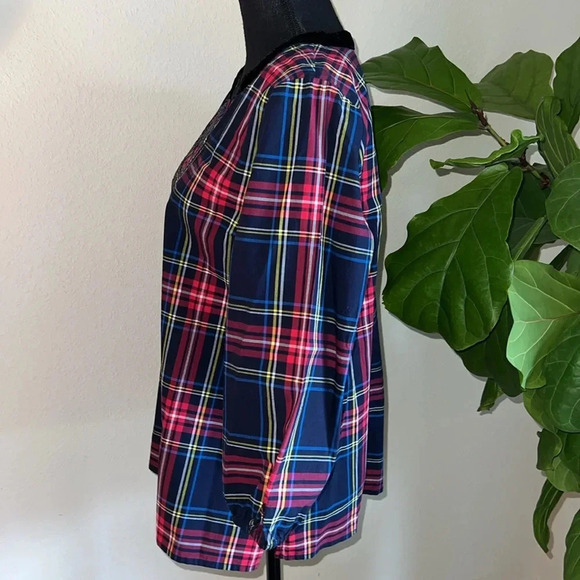 TALBOTS Petite Women’s Split-Neck Tunic Blouse Top Red Cabin Plaid Velvet - Picture 7 of 14